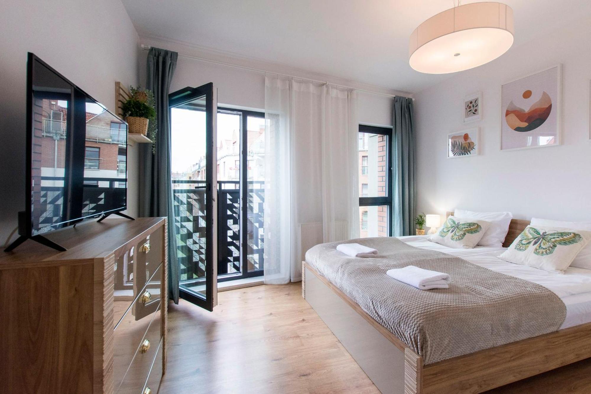 City Center - Aura By Apartmore Gdansk Luaran gambar