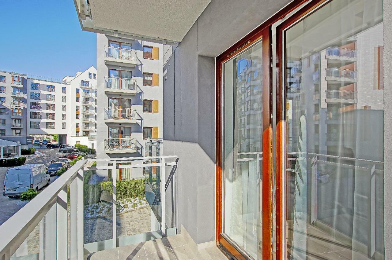 City Center - Aura By Apartmore Gdansk Luaran gambar